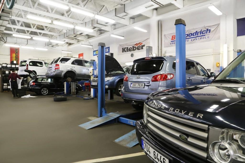 Autoservis Garant Praha 3 - pneuservis a servis VW,BMW,Mercedes,Audi,Opel,Kia,Hyundai,Ford