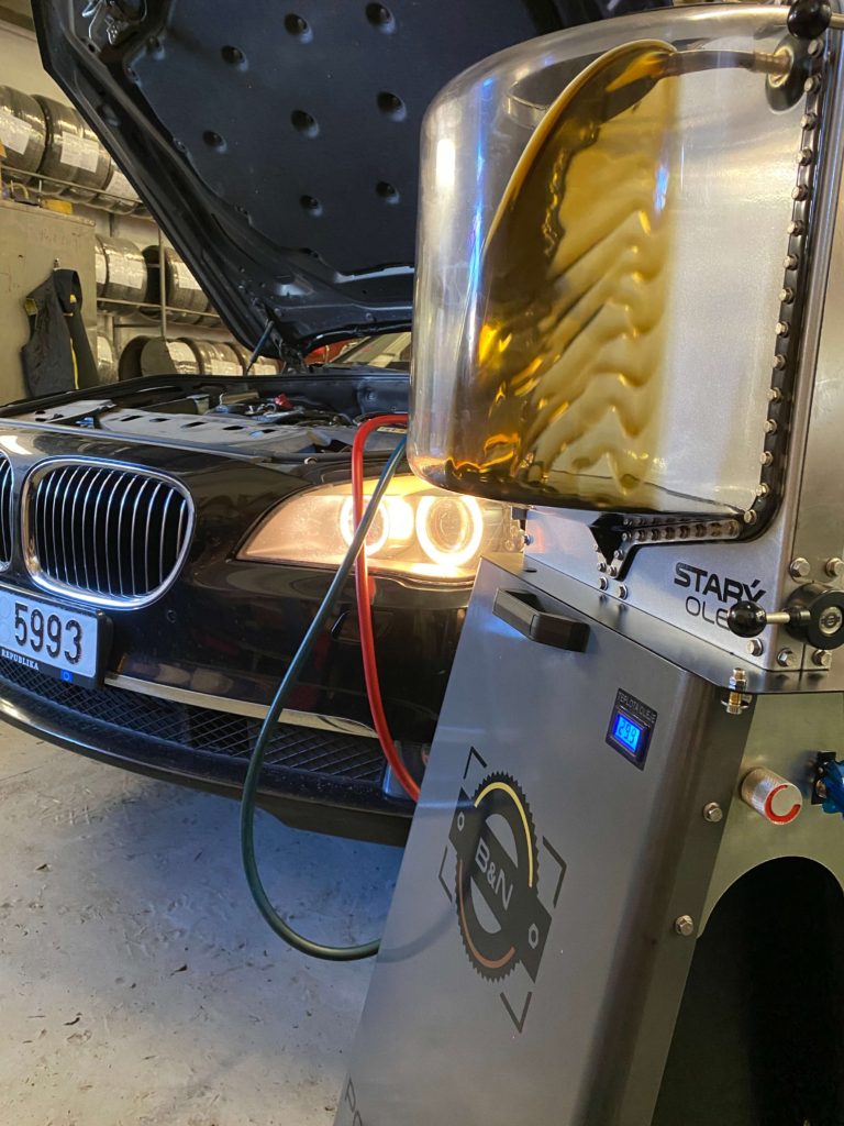 BMW 7 výměna oleje v automatické převodovce