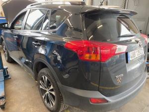 Toyota RAV 4 výměna oleje