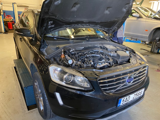 Volvo XC60 oprava klimatizace, oprava chlazeni motoru, vymena oleje automatu, oprava elektriky