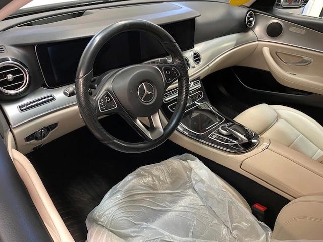 Mercedes Benz E220D garanční prohlídka, palivový filtr, motorový olej, dekarbonizace motoru